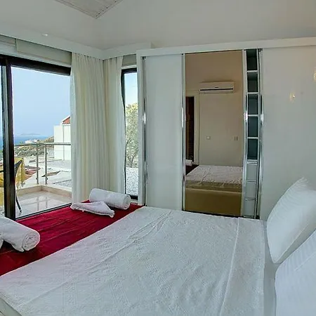 Sleeps 6 Villa Kalkan