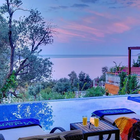 Sleeps 6 Villa Kalkan