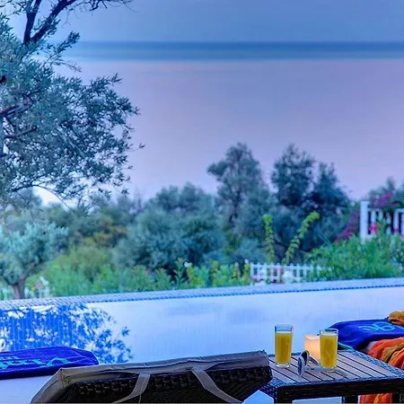 Sleeps 6 * Kalkan